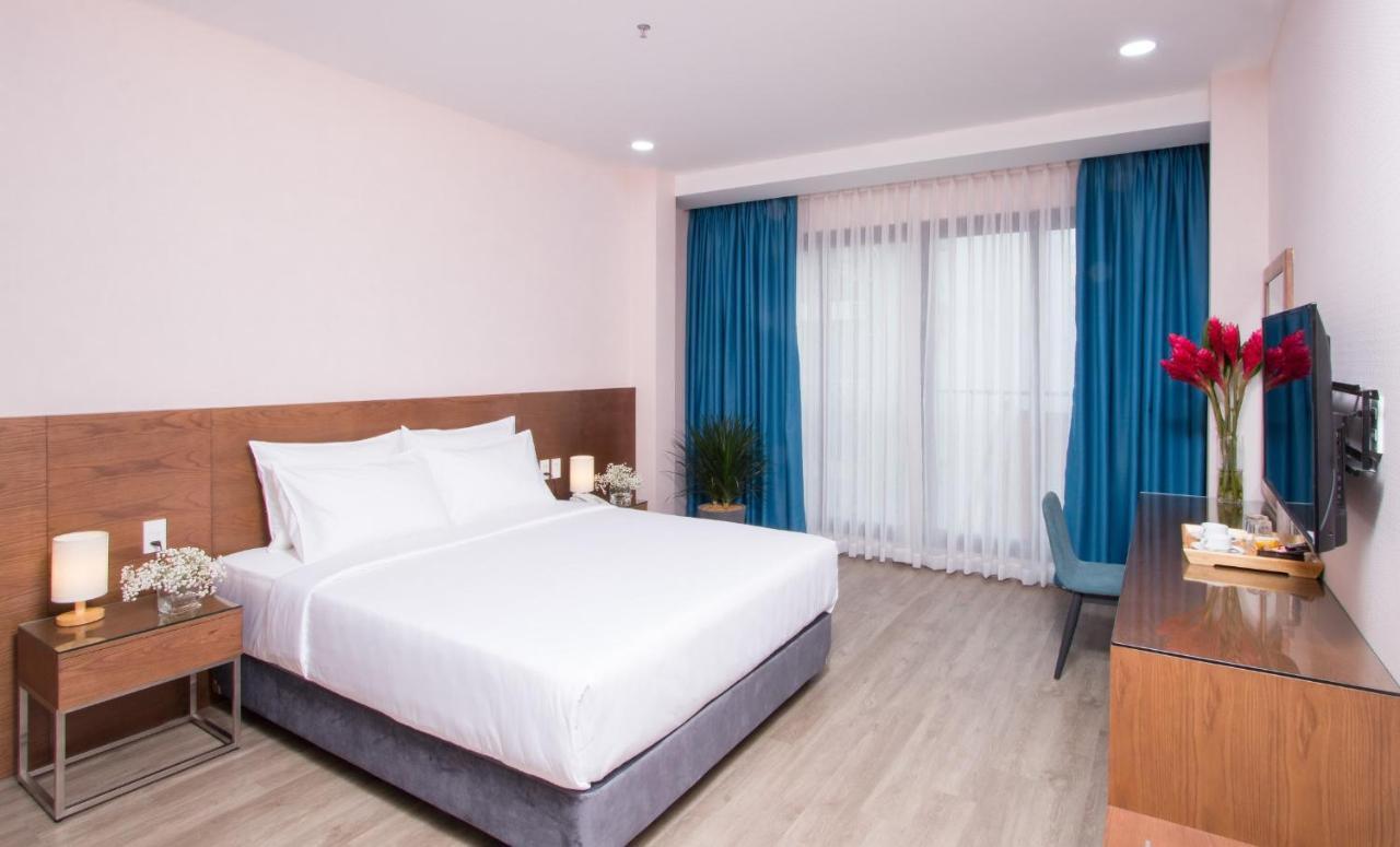 Piano Hotel Хошимин Экстерьер фото