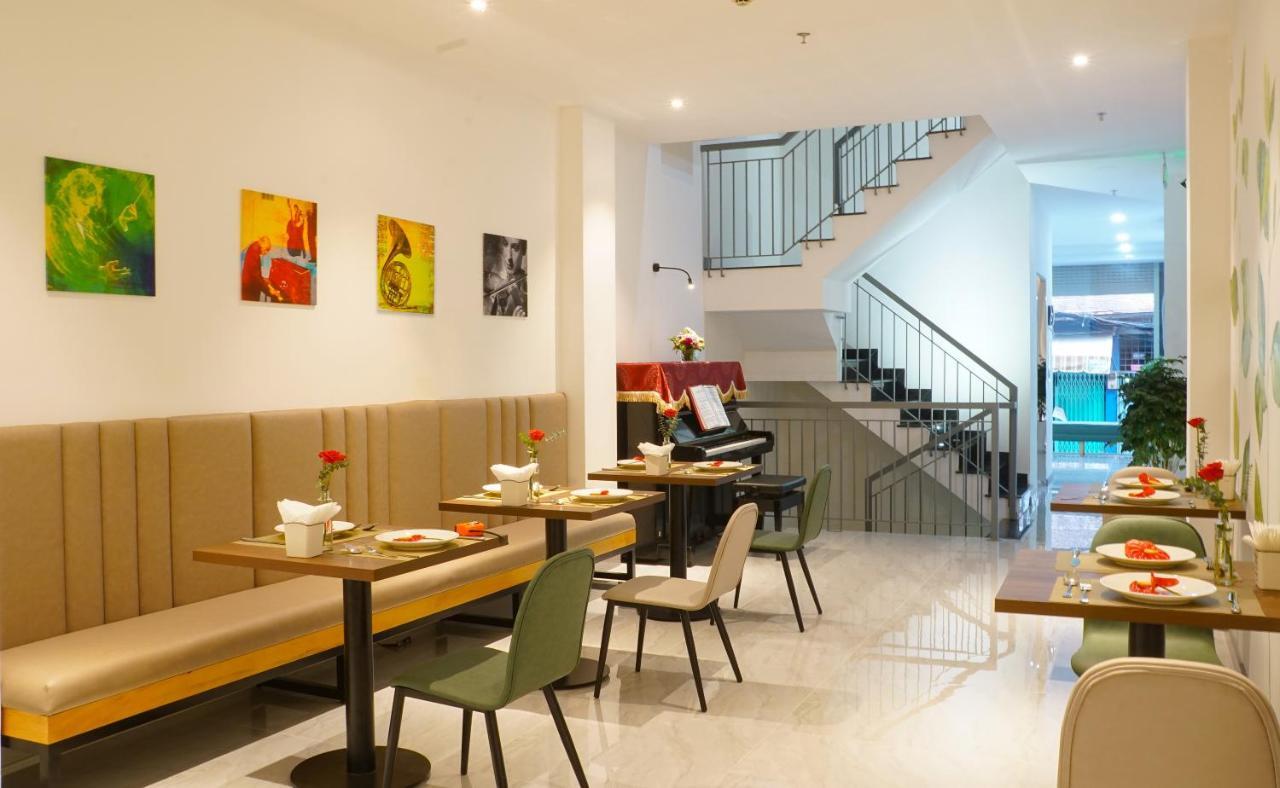 Piano Hotel Хошимин Экстерьер фото